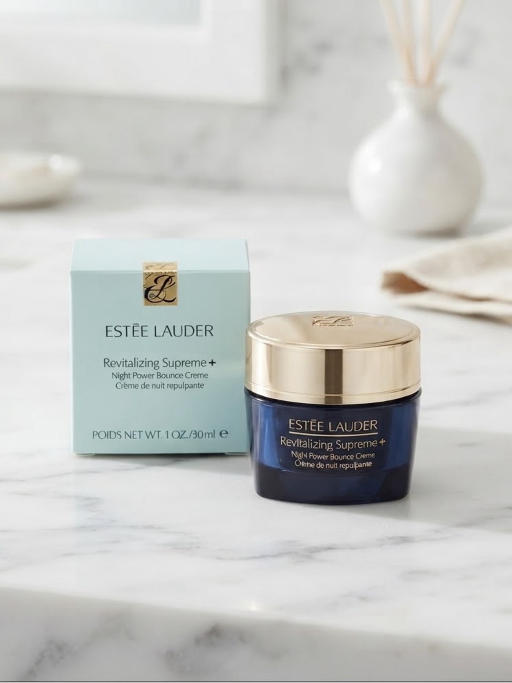 Estee Lauder Revitalizing Supreme+ Night Power Bounce Crème - Blue and Gold